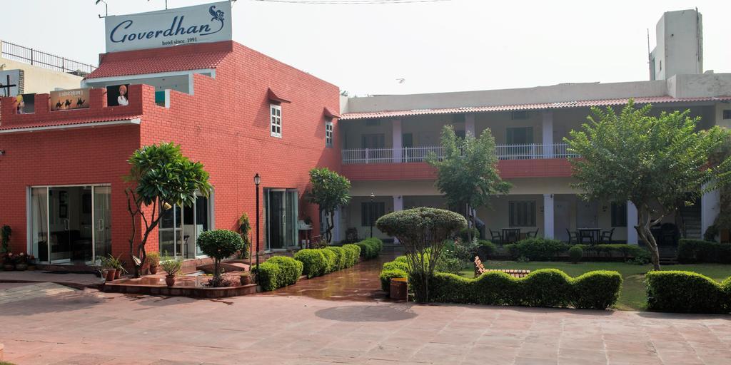 Hotel Goverdhan Tourist Complex Fatehpur Sīkri Esterno foto